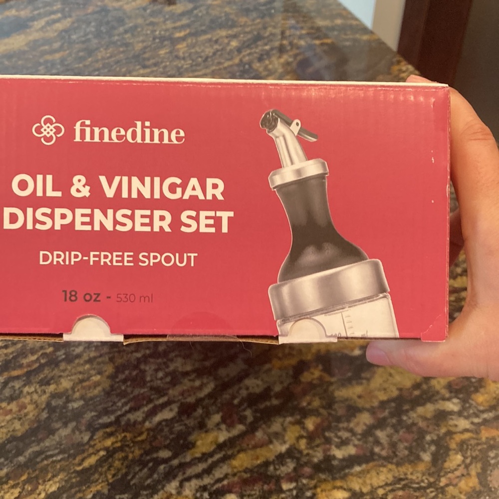 FineDine Olive Oil Dispenser Bottles, Glass Oil and Vinegar Dispenser S… - Picture 5 of 11